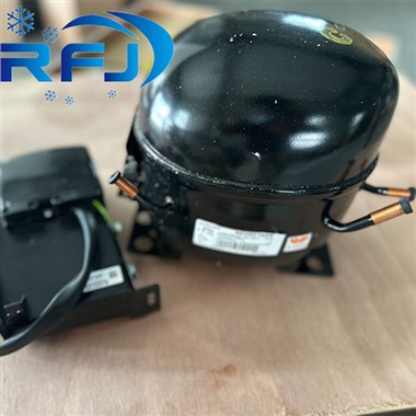 Compresor de pistón Embraco 3/4hp 220-240V/50hz NEU6215GK